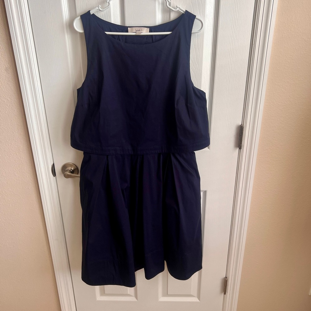 LOFT Dress Women's Size 14 Sleeveless Navy Blue Pleated Career Casual‎